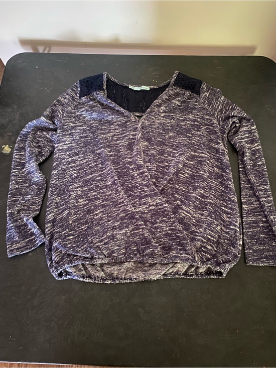 Maurices Sweaters - Maurices Marled Gray V-Neck Sweater with Lace Yoke